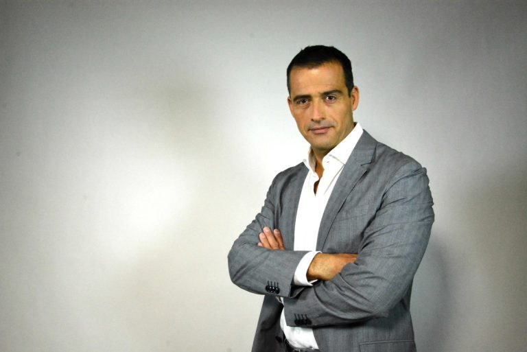 Iván Núñez es desvinculado de Chilevisión tras 10 años