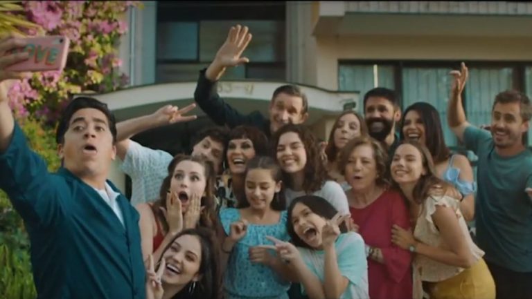 Edificio Corona Mega