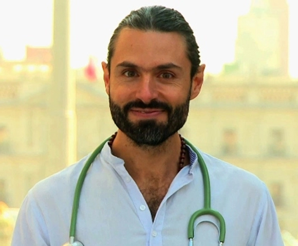 Médico Rodolfo Neira