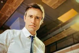 Roberto Cox