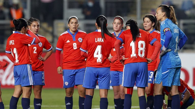 Roja femenina - Chilevisión