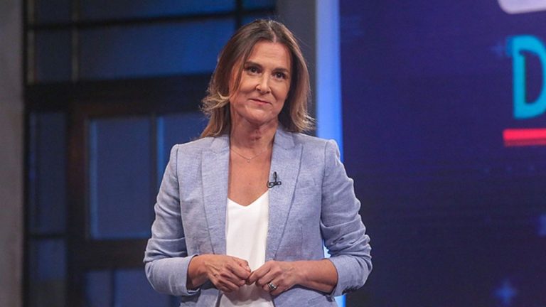 Mandan «a la FIFA» los reclamos contra Paulina de Allende-Salazar