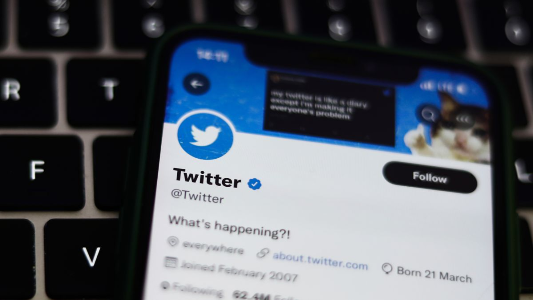 El largo e inentendible texto con el que Twitter confirmó su más reciente cambio Twitter
