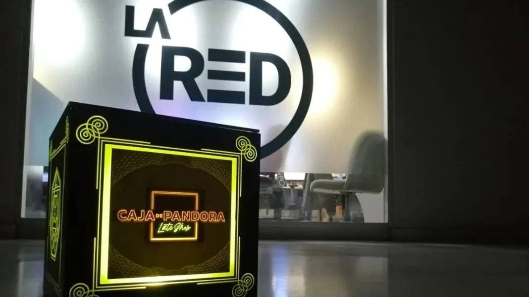 Se abrió «la caja de Pandora» en La Red: Panelista renunció y denuncia que no le han pagado La caja de Pandora - La Red