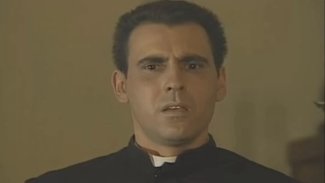 Canal 13 modifica programación de Semana Santa tras querella a Cristián Campos Cristián Campos - Canal 13
