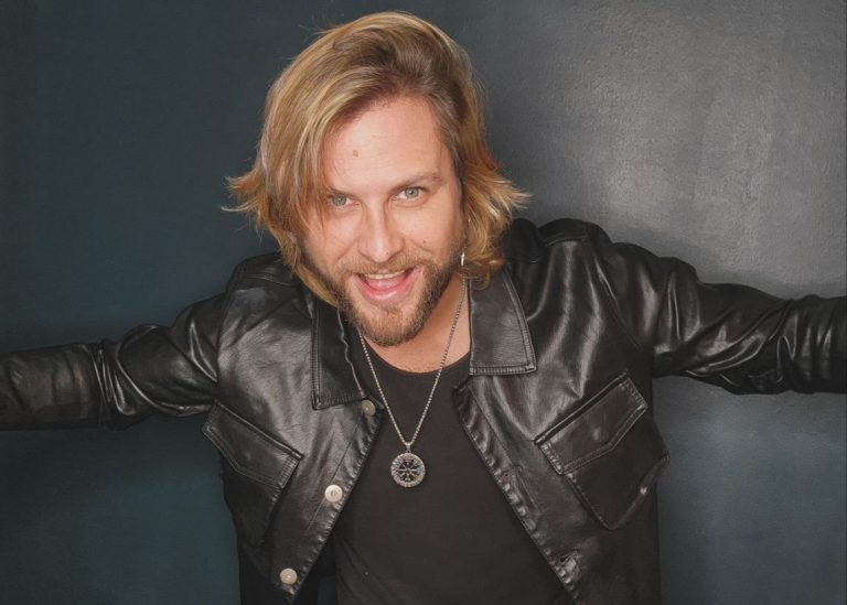 Jean Philippe Cretton debuta como actor tras invitación de Fran Valenzuela