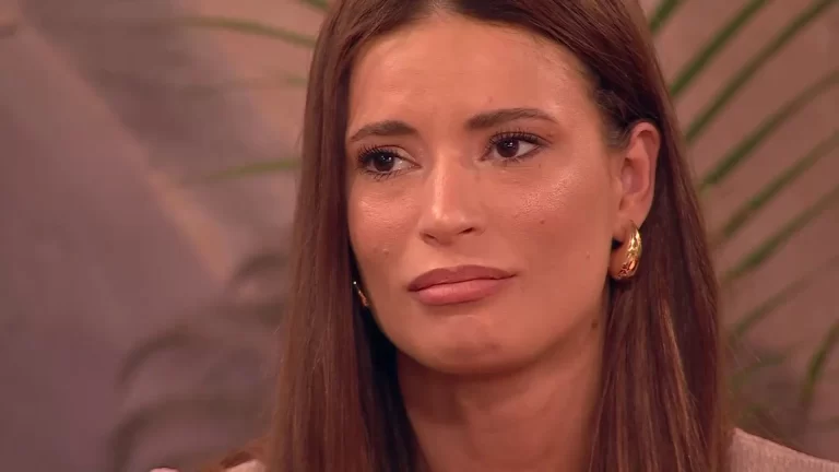Julia Fernandes sorprende a todos: solicita su eliminación en pleno reality