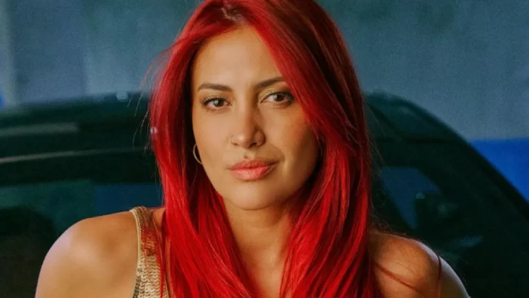 Karen Bejarano - Karen Paola