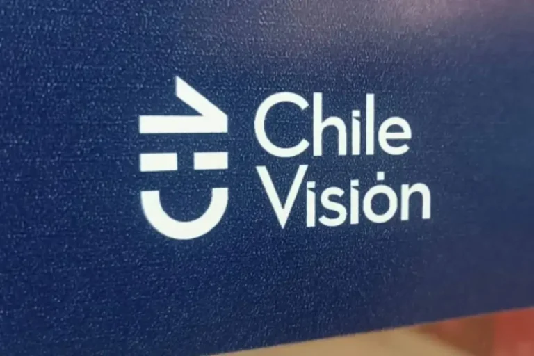 Periodista de Chilevisión prepara la propuesta de matrimonio más romántica y organizada del año