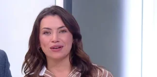 Natasha Kennard en Mega