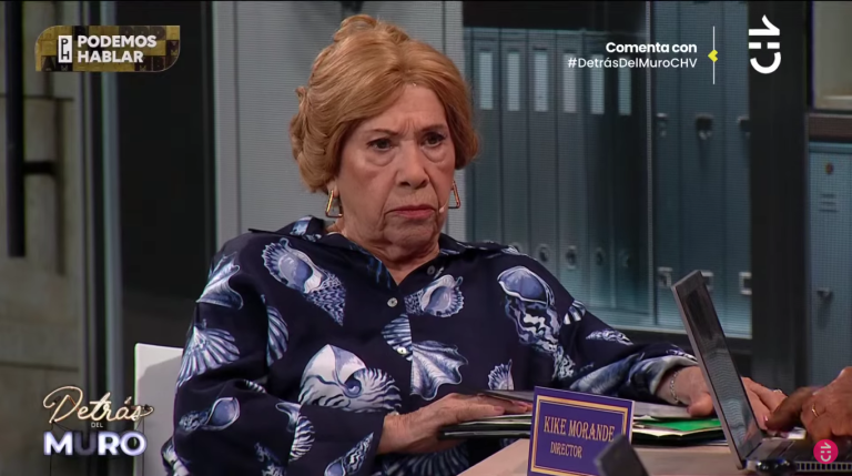 Paty Cofré en Detrás del Muro