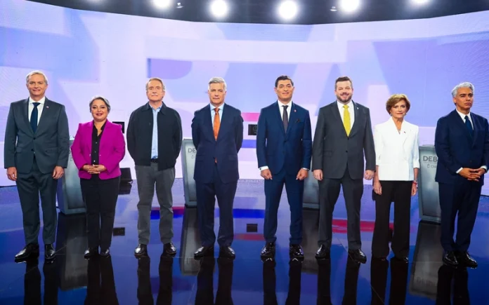 Primer debate presidencial 2025 en Chilevisión