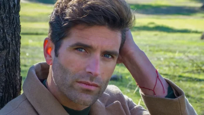 Efrén Reyero se suma a El Internado de Mega.