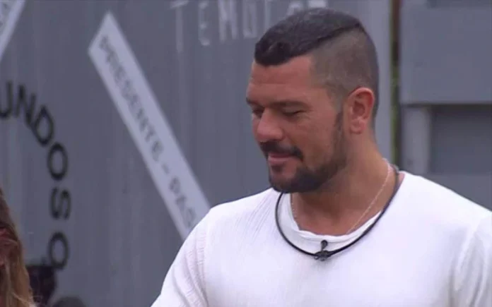 Juan Pedro Verdier en "Mundos Opuestos" (Canal 13).
