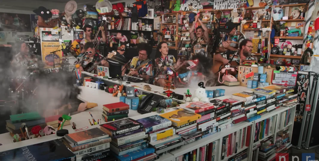 El fenómeno no para: El éxito del Tiny Desk obliga a TVN a reponer «31 Minutos» en su señal principal