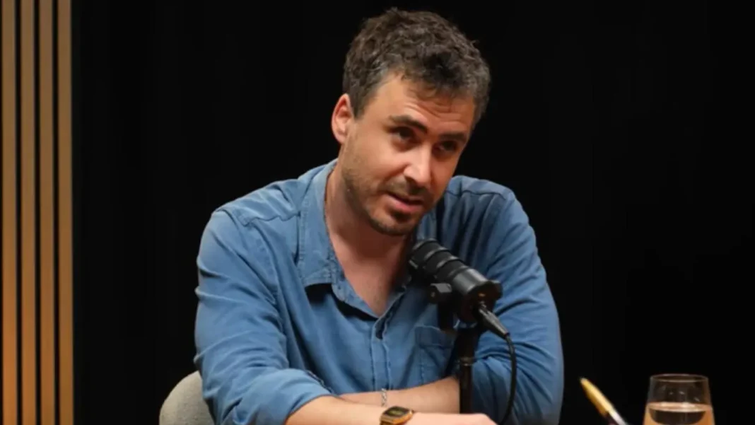 Nicolás Oyarzún se sincera sobre la adicción que lo acompañó por años: “Dejé de fumar hace dos meses con psiquiatra”