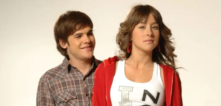 Canal 13 revive "El Blog de la Feña" y adapta el éxito de Denise Rosenthal al formato vertical