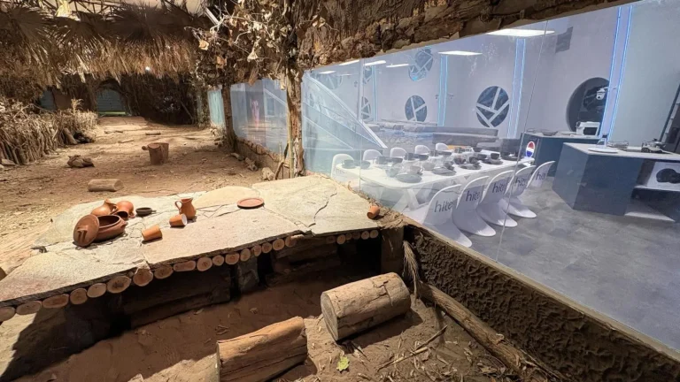 Pasado y futuro en Mundos Opuestos - Imagen: Canal 13