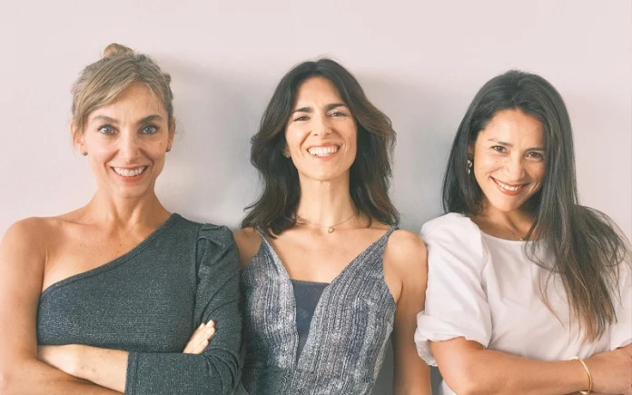 "Cuento Corto", conducido por Paz Bascuñán, Jenny Cavallo y Loreto Aravena, llega a TV+ "Cuento Corto", conducido por Paz Bascuñán, Jenny Cavallo y Loreto Aravena, llega a TV+