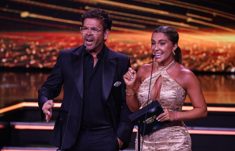 La Reina de la Noche: Daniela Urrizola brilla con luces propias en los Copihue de Oro 2025