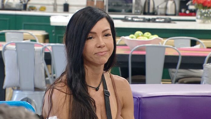 Paloma Pops Fiuza lesion El Internado