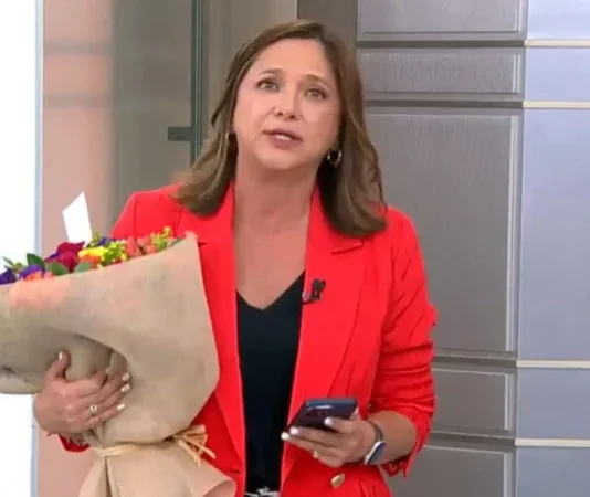 Mónica Pérez Canal 13 desplazada mapa político 2026