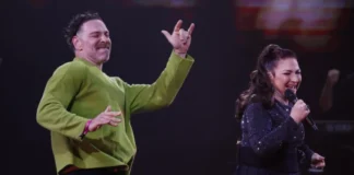 José Antonio Neme bailando con Gloria Estefan en la Quinta Vergara Viña 2026