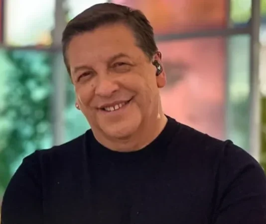 Julio César Rodríguez llega a Mega