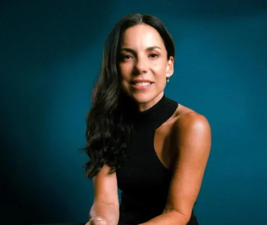 Cata Edwards matinal canal 13