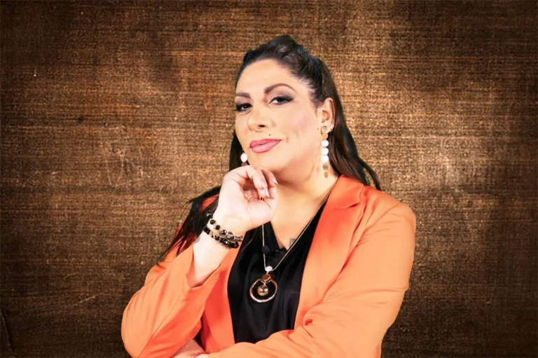 «Sentí vergüenza»: Botota Fox rompe el silencio tras viralizarse video ebria en pleno show en Punta Arenas