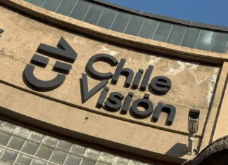 Despidos en Chilevisión: Sindicato alza la voz y confirma la salida de emblemático productor tras 25 años Chilevision despidos