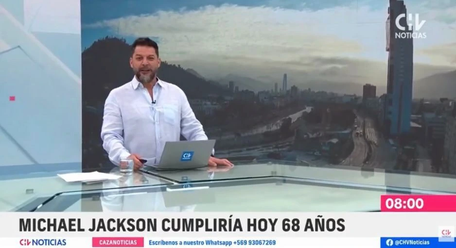 Rafael Cavada en la conducción de un noticiario de Chilevisión