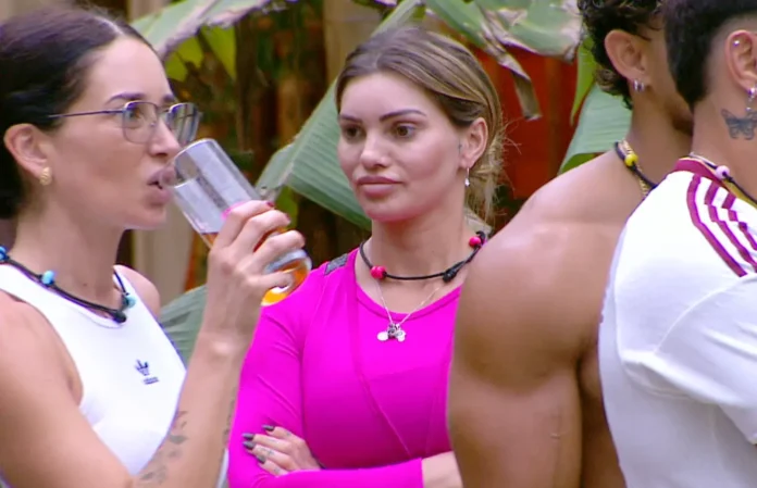 Faloon y Nash Faloon Larraguibel y Camila Nash en el Círculo de Fuego de Volverías con tu ex 2