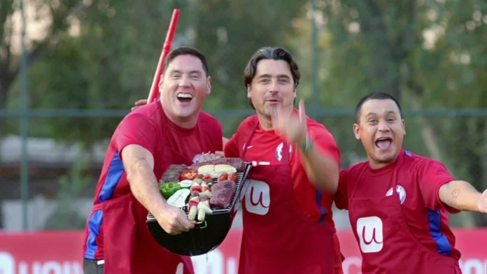 Ignacio Román junto a Pancho Saavedra y Jorge Zabaleta en una campaña de Unimarc